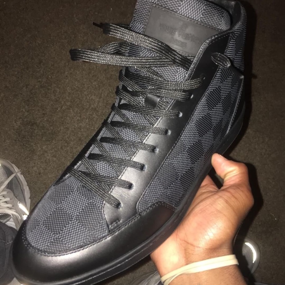 Louis Vuitton Sneakers